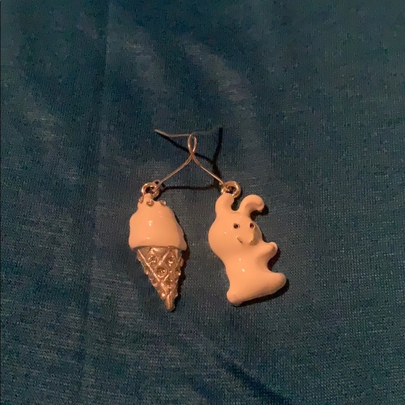 Fashion jewelry earrings - Picture 1 of 1